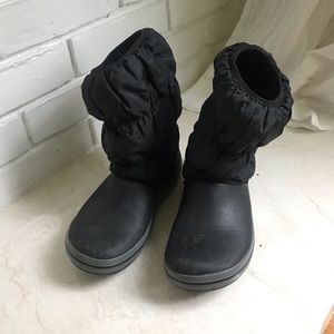 Crocs winter puff boots